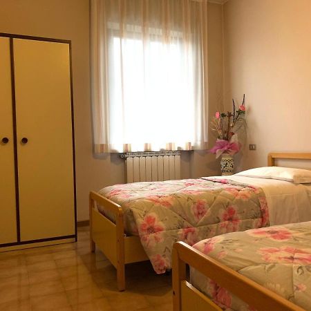 Bed and Breakfast Stabat Mater Casa Di Preghiera Valdragone Exterior foto