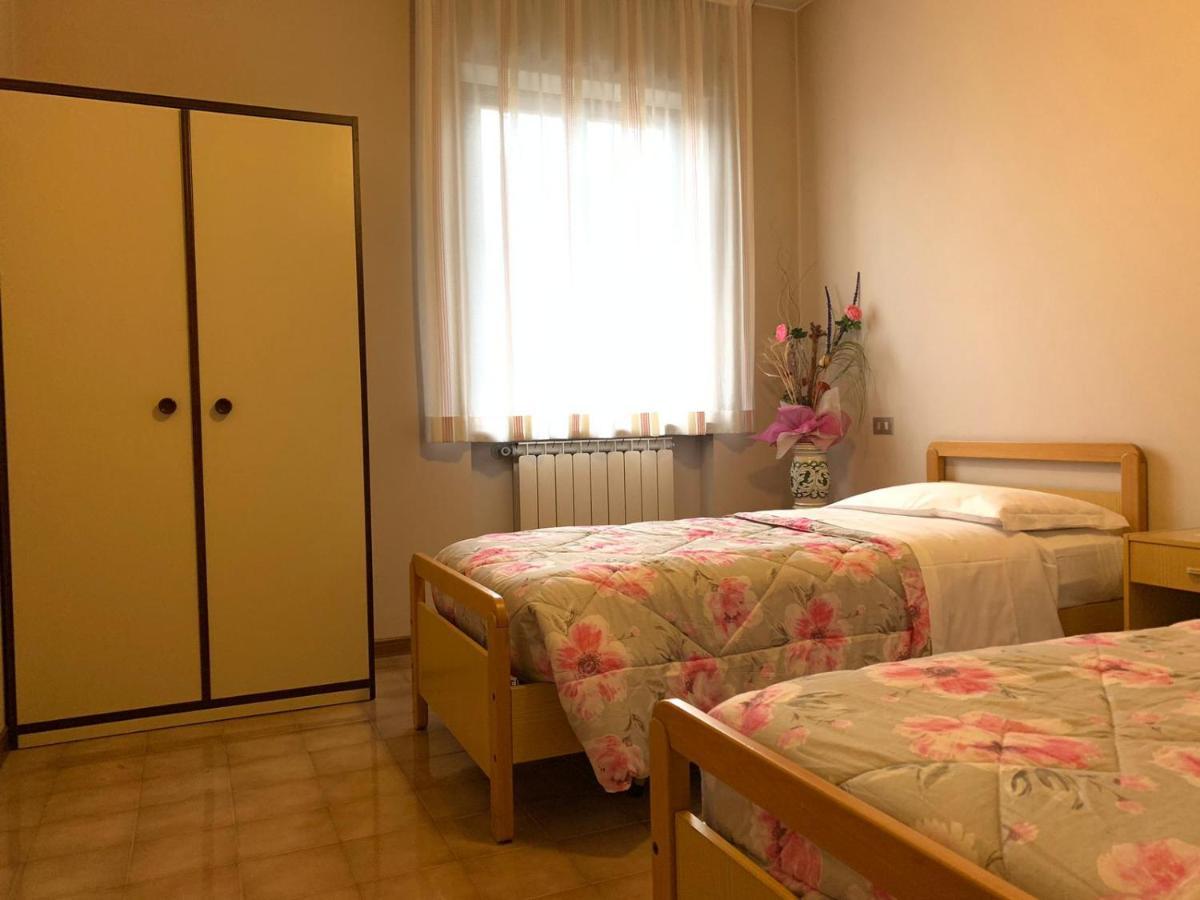 Bed and Breakfast Stabat Mater Casa Di Preghiera Valdragone Exterior foto
